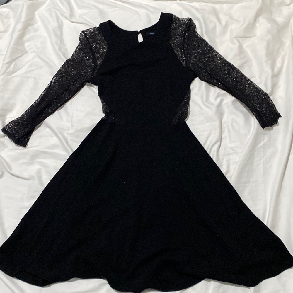 Beautiful Black Lace Sleeve Cocktail Dress